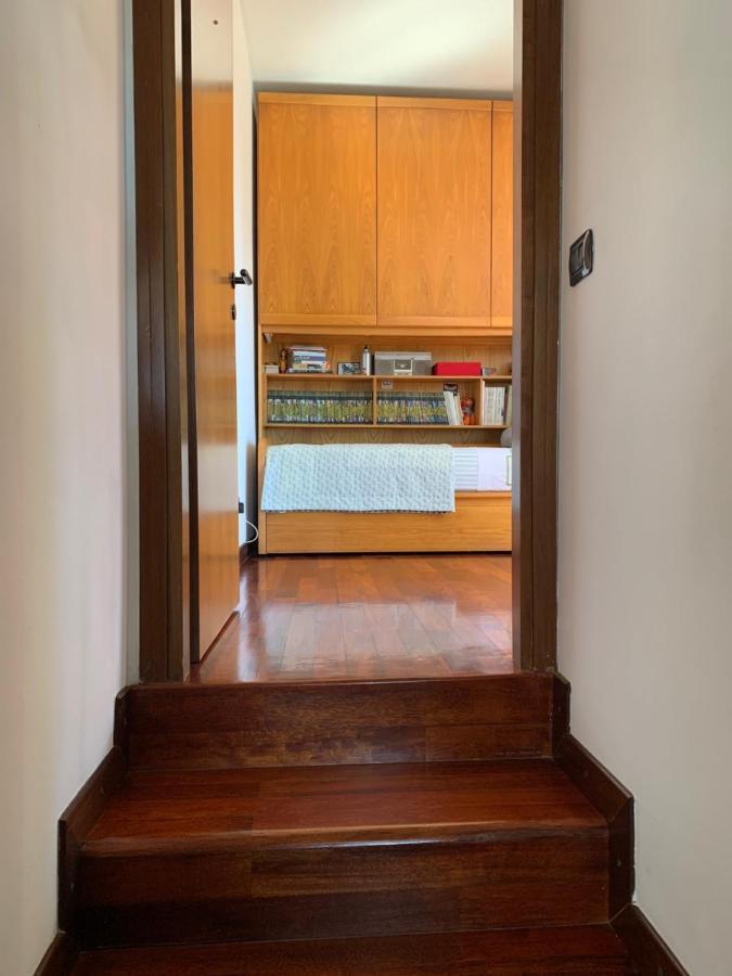 Near Como, Charming Apartment With Fireplace Grandate Exterior photo